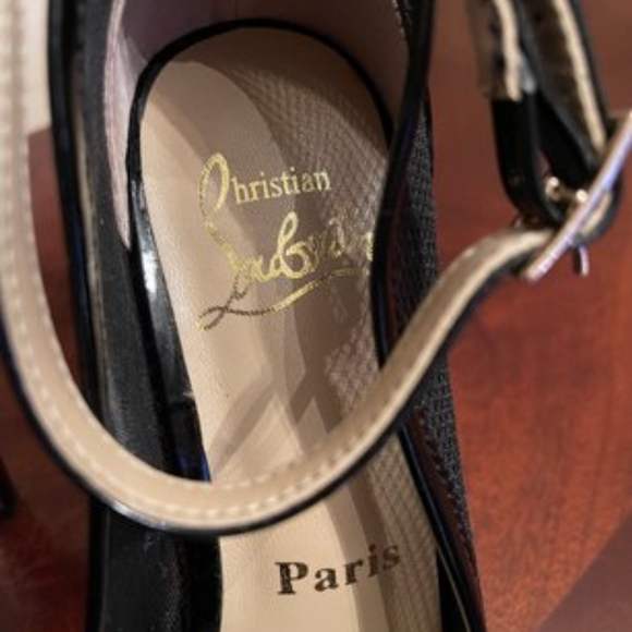 Christian Louboutin Spike Heels with ankle strap - Size 39 - Picture 9 of 10